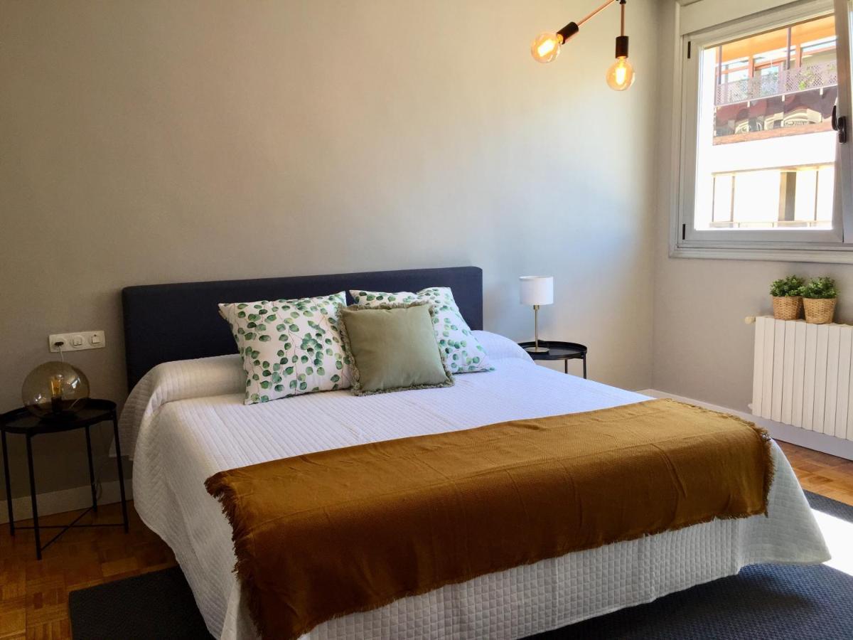 ***nuevo Piso En Wifi Parking*** Apartament Ourense